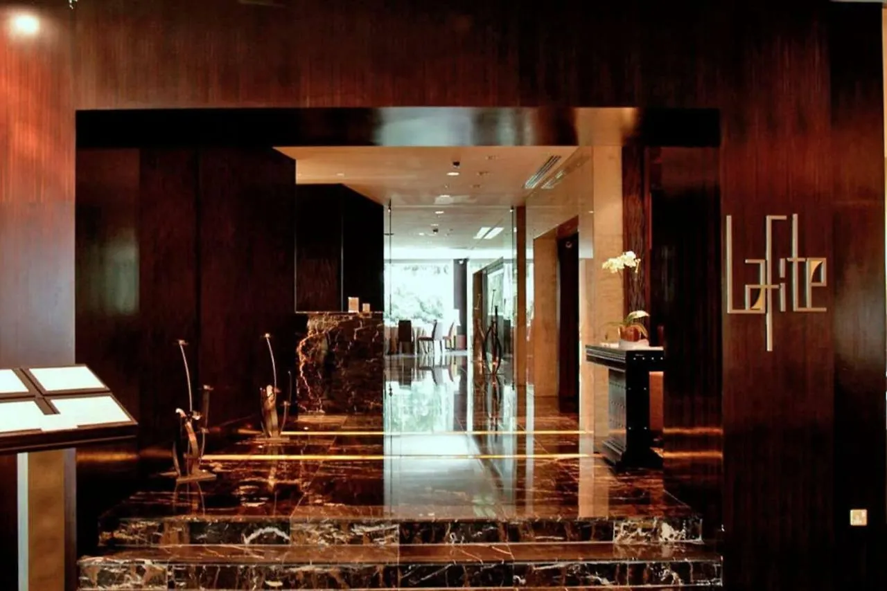 3Br Villa Puteri Near Sunway Putra, Pwtc + Parking 0*, Kuala Lumpur